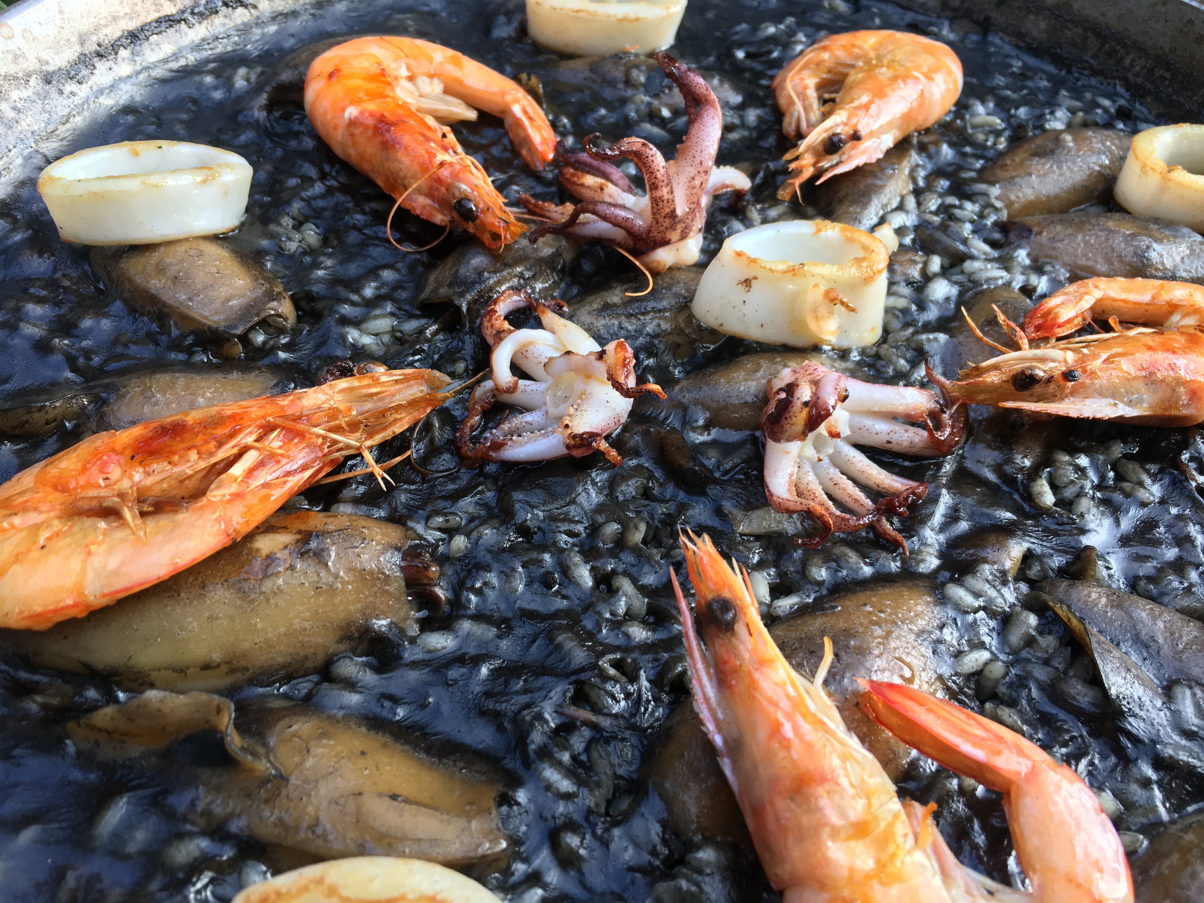 Negra Paella